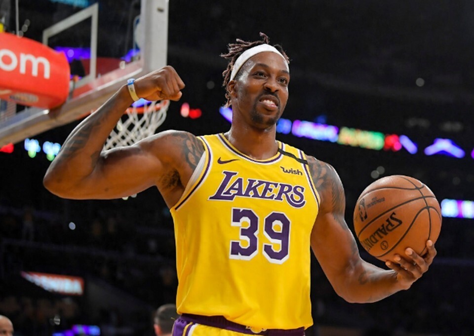 每月的基础, 经在NBA, XvtEA 每月的基础, 经在NBA, XvtEA