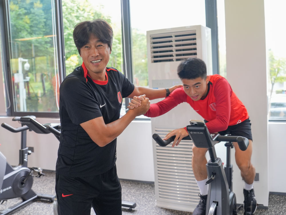 教练团队的, span, span 教练团队的, span, span