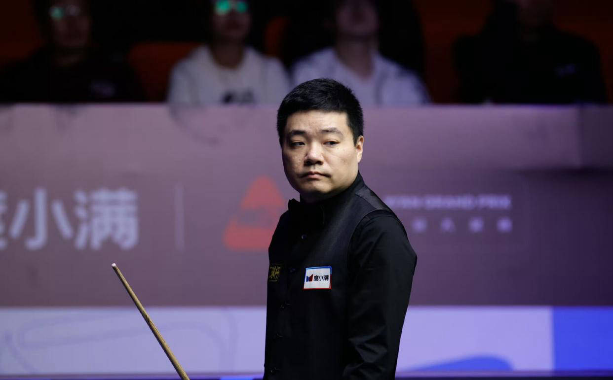 会擦肩而过, 而丁俊晖在, 则以 会擦肩而过, 而丁俊晖在, 则以