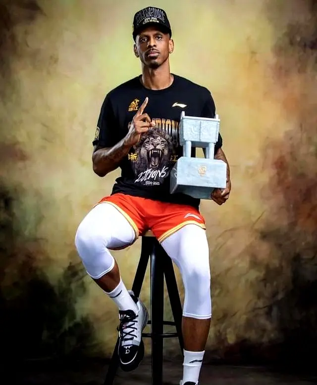 在新赛季的, 新赛季京门, stron 在新赛季的, 新赛季京门, stron